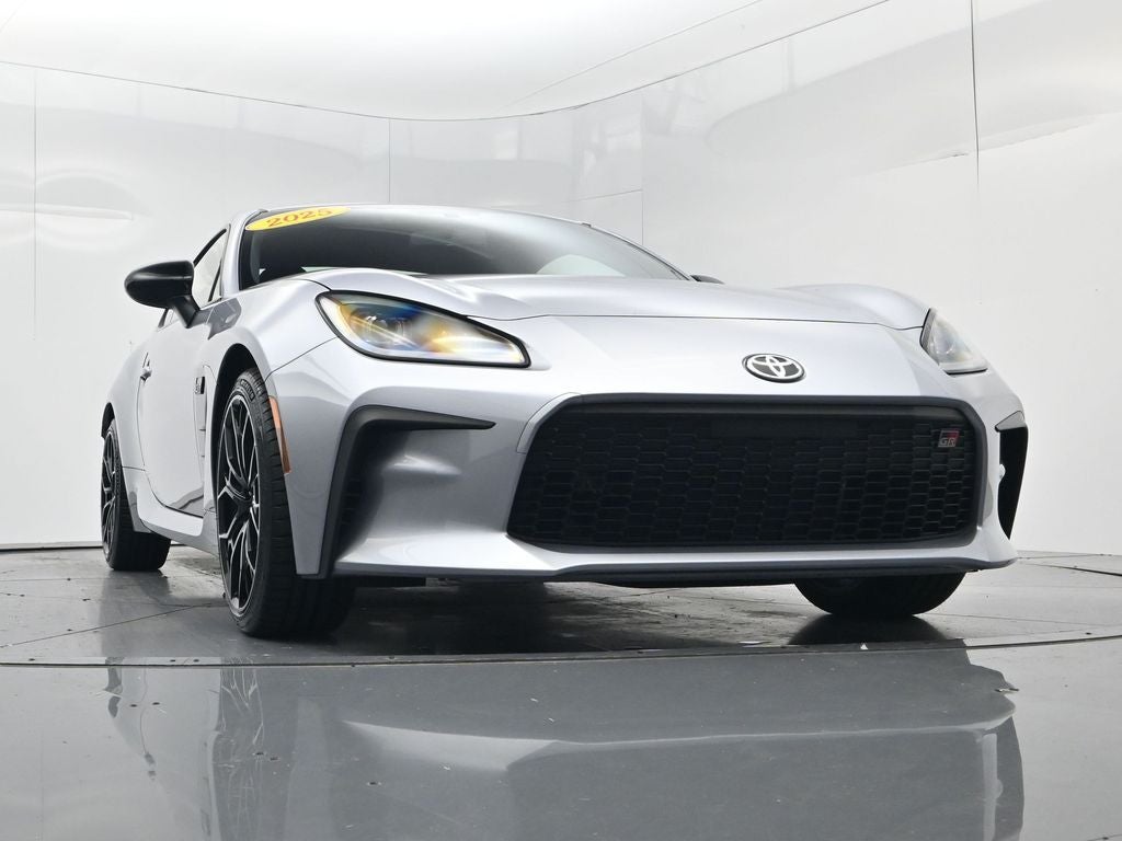 2025 Toyota GR86 Premium