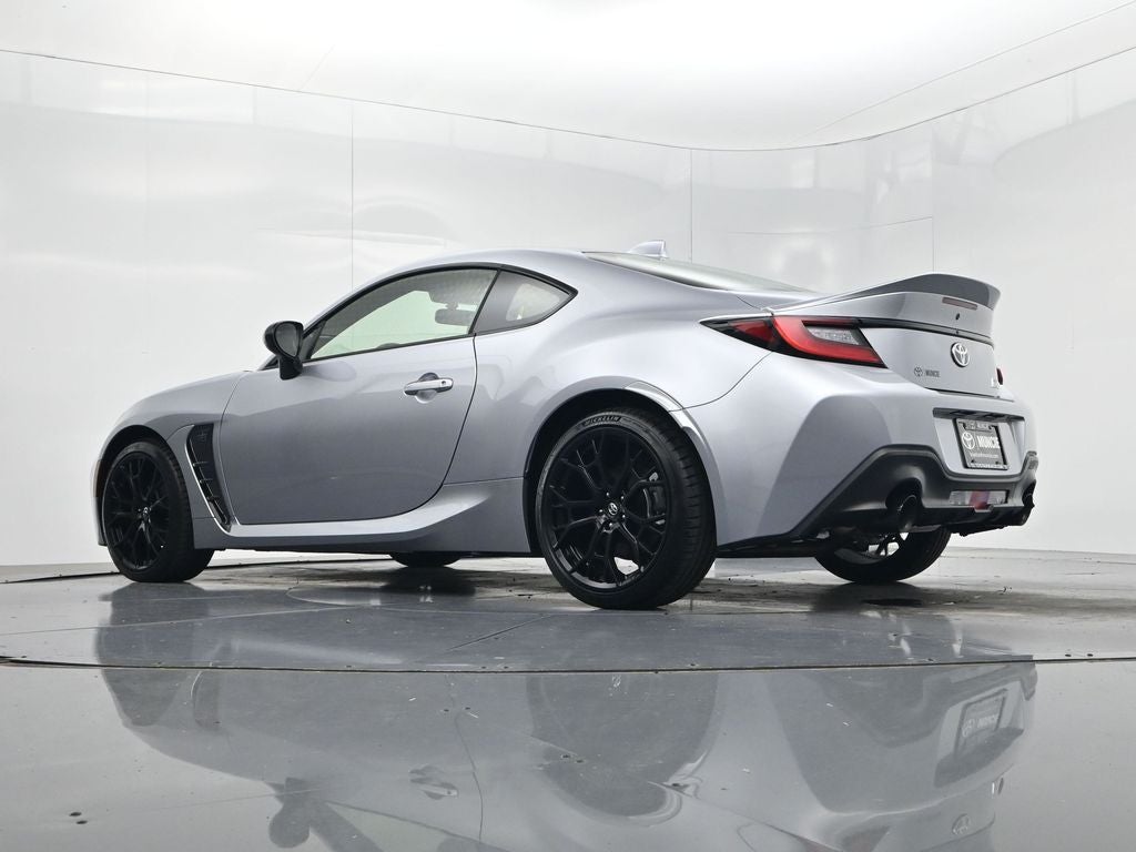 2025 Toyota GR86 Premium