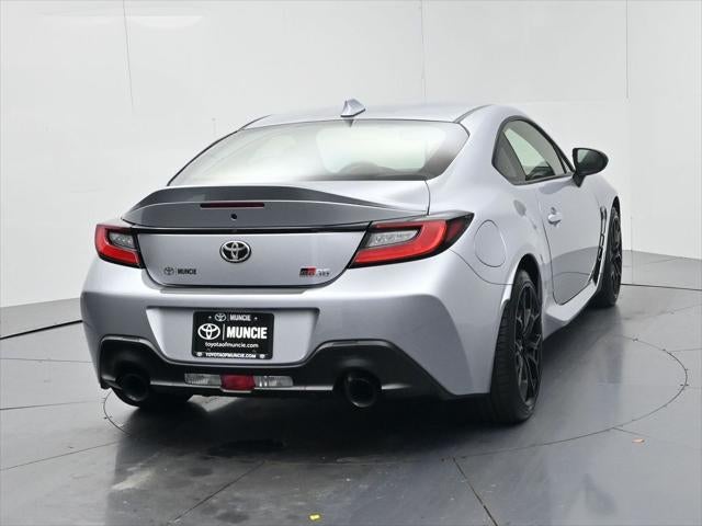 2025 Toyota GR86 Premium