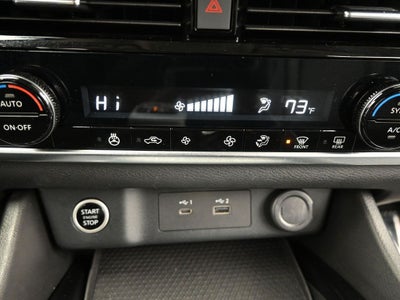 2022 Nissan Rogue SV