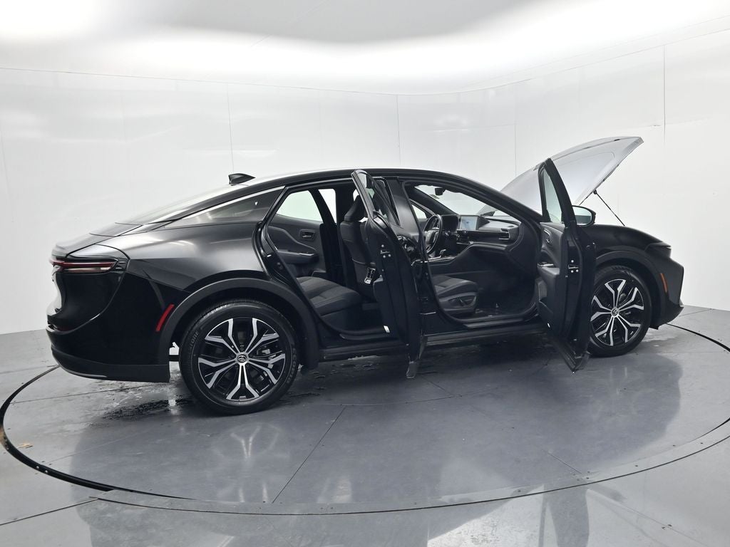 2024 Toyota Crown XLE