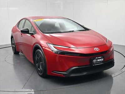 2025 Toyota Prius LE