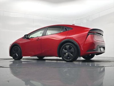 2025 Toyota Prius LE