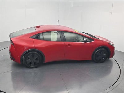 2025 Toyota Prius LE