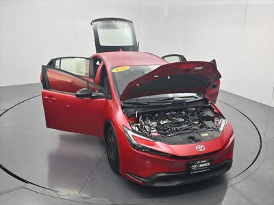 2025 Toyota Prius LE