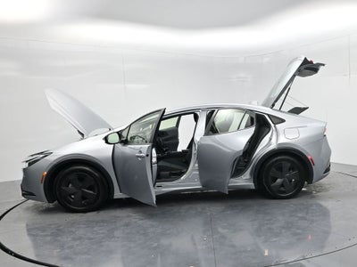 2024 Toyota Prius LE