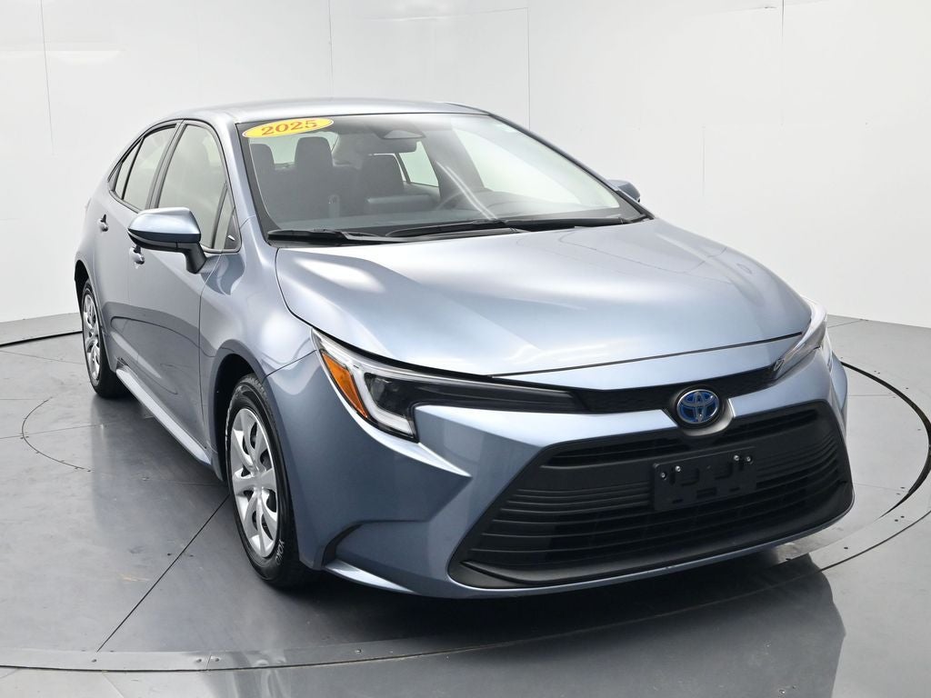 2025 Toyota Corolla Hybrid LE