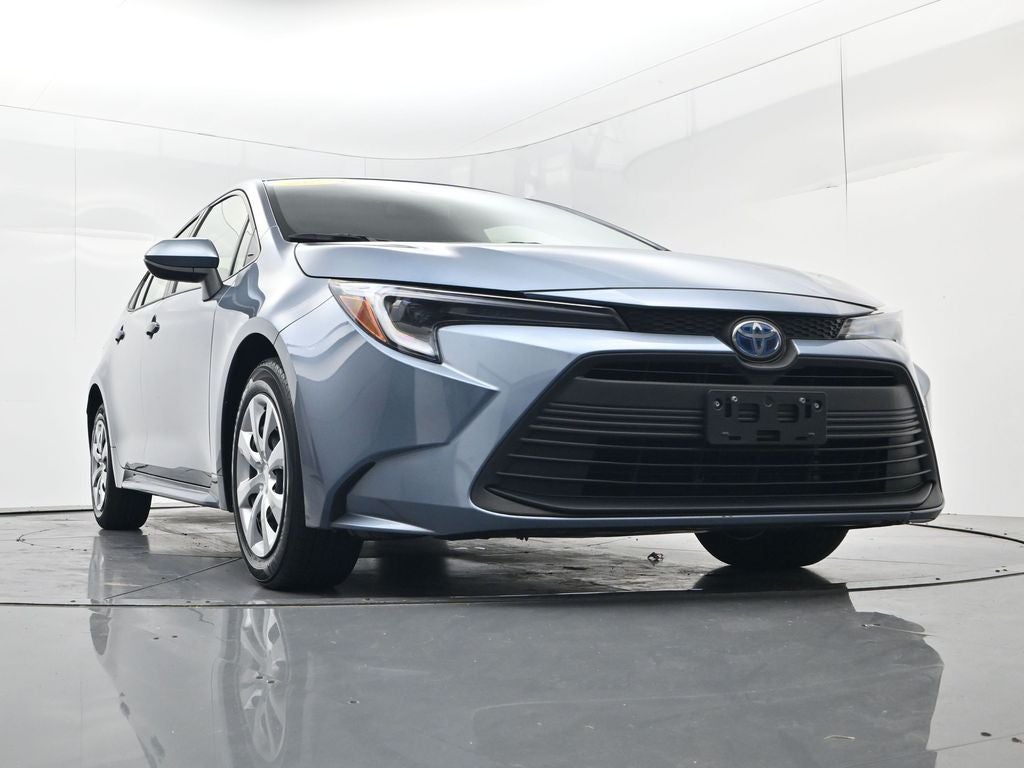 2025 Toyota Corolla Hybrid LE
