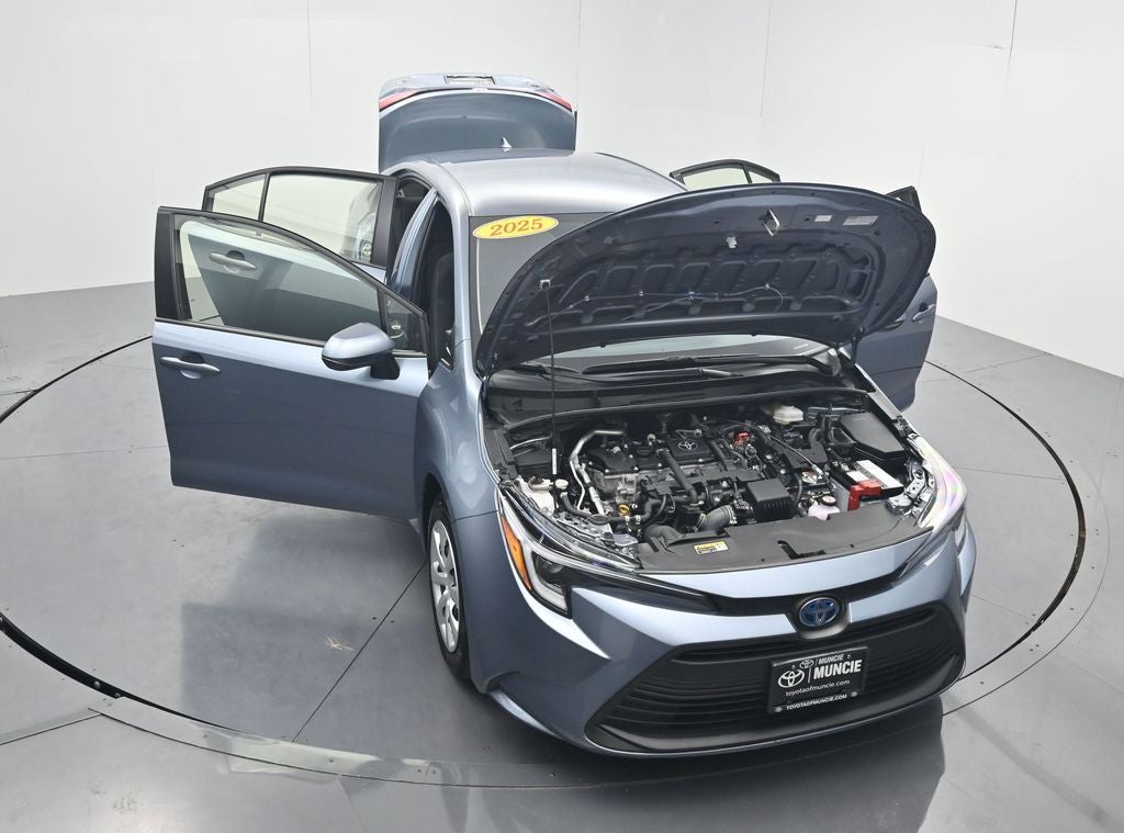 2025 Toyota Corolla Hybrid LE