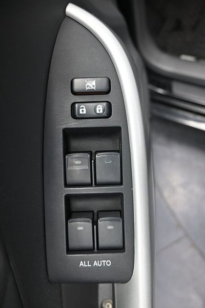 2010 Toyota Prius IV