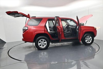 2024 Toyota 4Runner SR5
