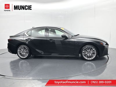 2024 Lexus IS 300