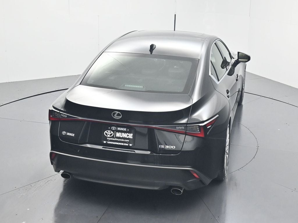 2024 Lexus IS 300