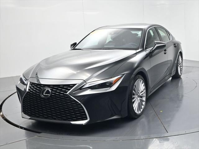 2024 Lexus IS 300