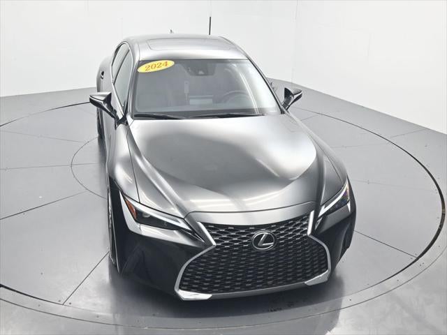 2024 Lexus IS 300