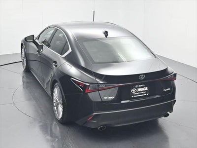 2024 Lexus IS 300