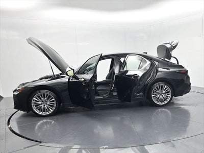 2024 Lexus IS 300