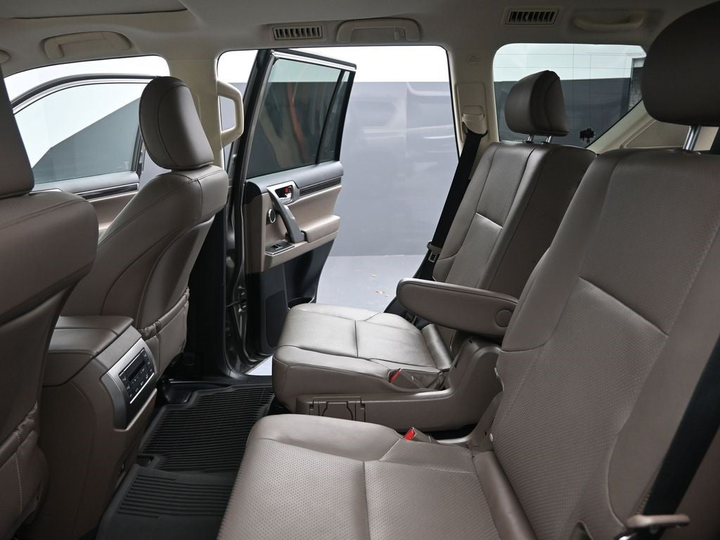 2023 Lexus GX 460 Luxury