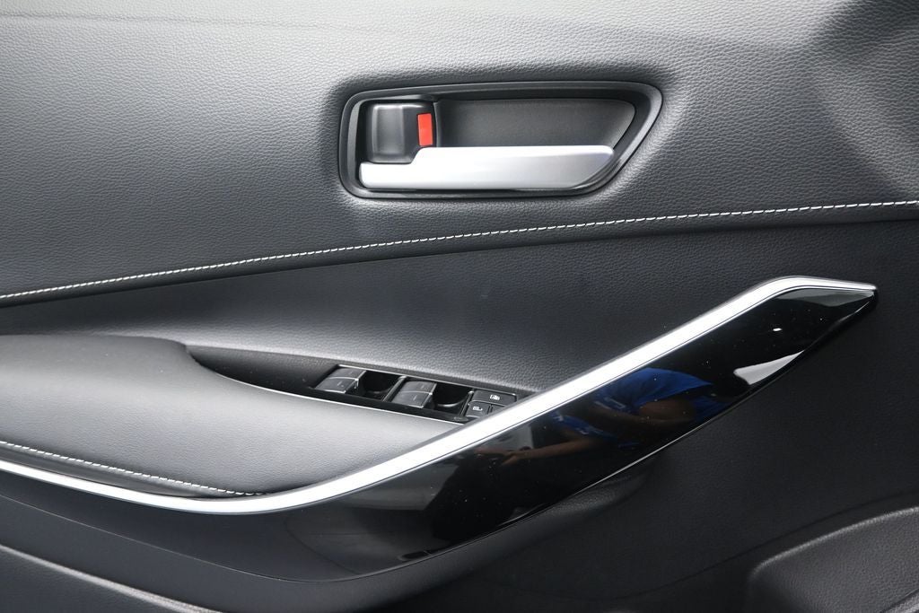 2023 Toyota Corolla Hatchback XSE
