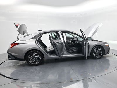 2024 Hyundai Elantra Limited
