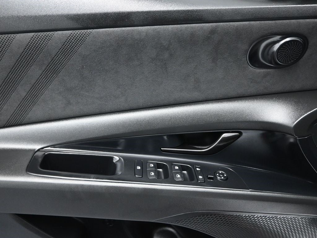 2025 Hyundai Elantra N Base