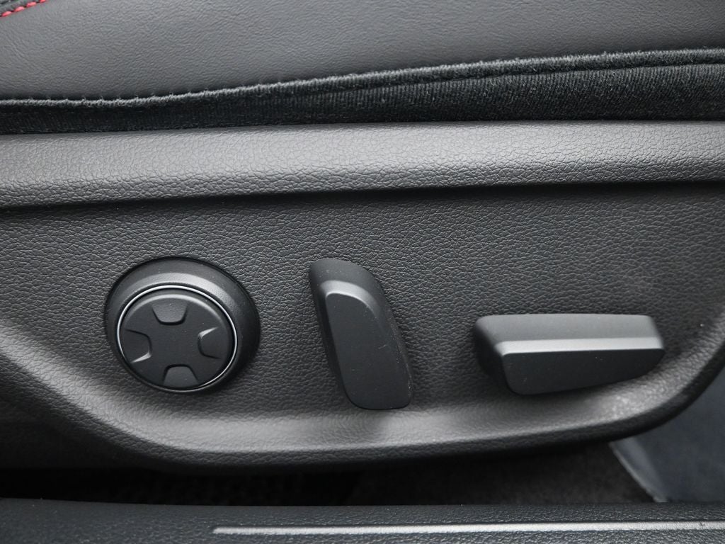 2025 Genesis G70 3.3T Sport Prestige