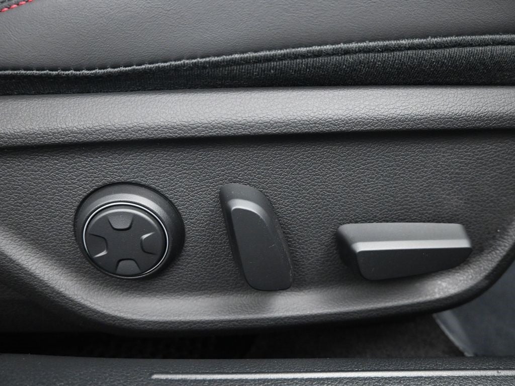 2025 Genesis G70 3.3T Sport Prestige