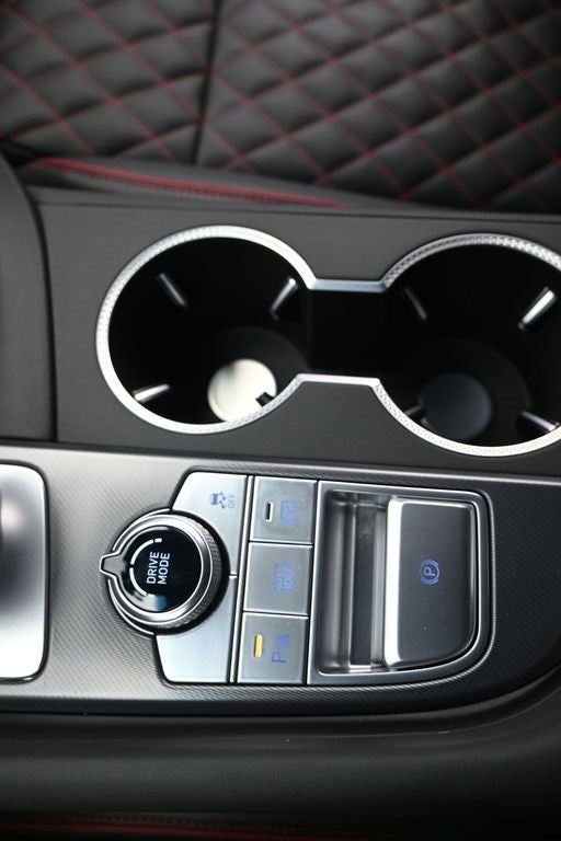 2025 Genesis G70 3.3T Sport Prestige