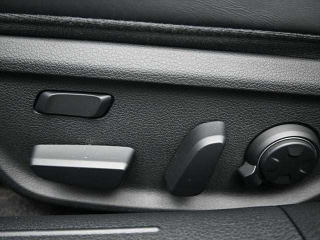 2025 Genesis G70 3.3T Sport Prestige