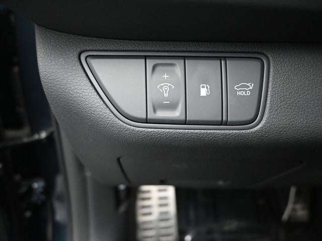 2025 Genesis G70 3.3T Sport Prestige