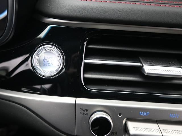 2025 Genesis G70 3.3T Sport Prestige