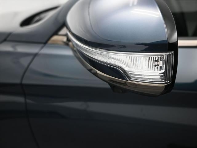 2025 Genesis G70 3.3T Sport Prestige