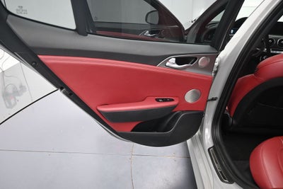 2019 Kia Stinger GT2