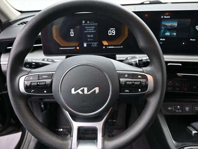2025 Kia K5 LXS