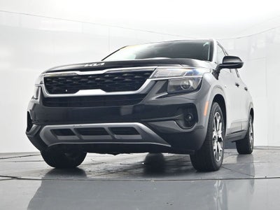 2023 Kia Seltos EX