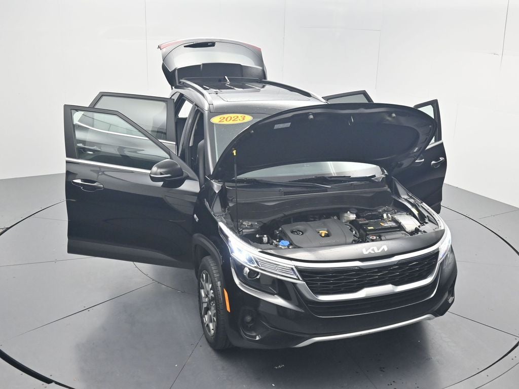 2023 Kia Seltos EX