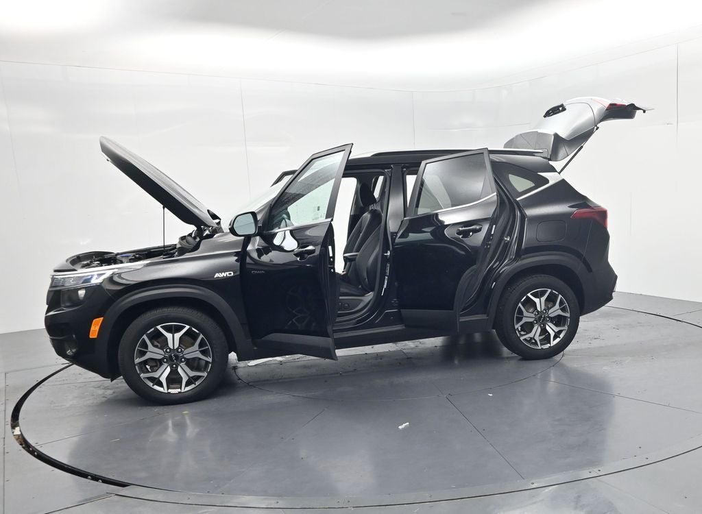 2023 Kia Seltos EX