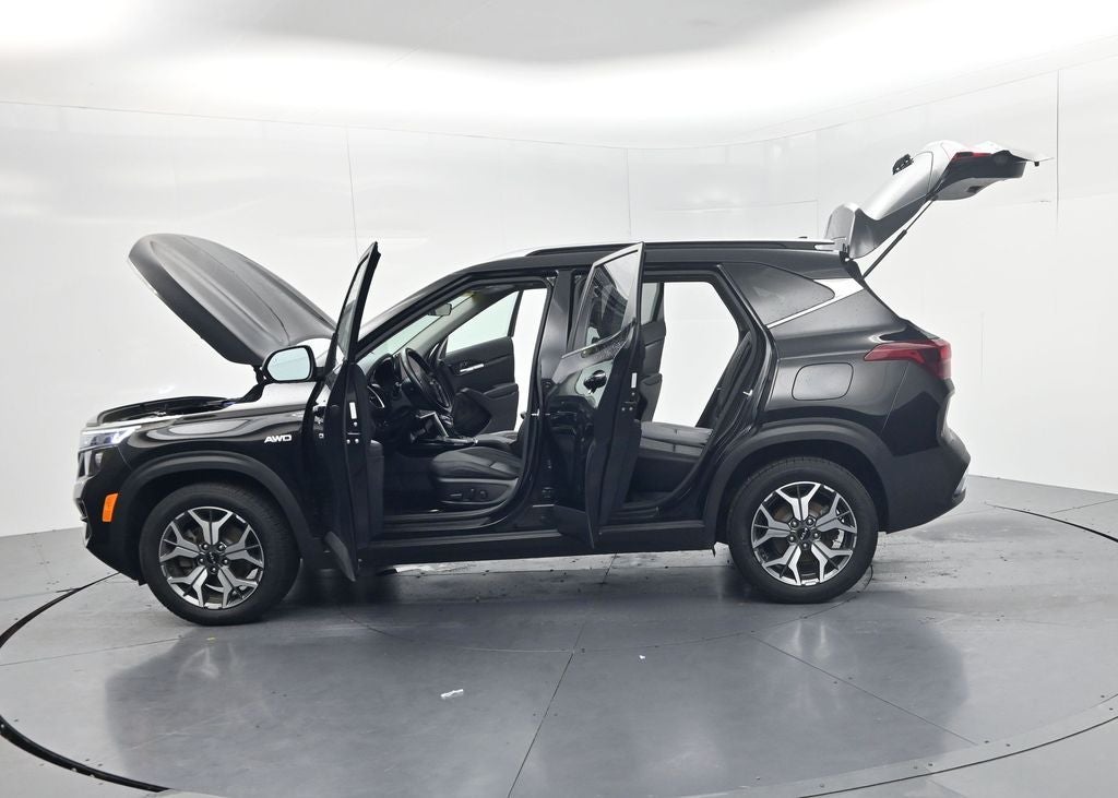 2023 Kia Seltos EX