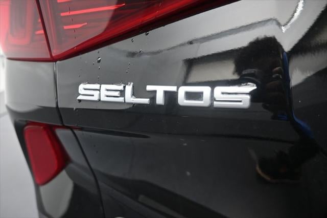 2023 Kia Seltos EX