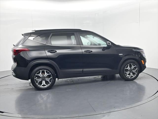 2023 Kia Seltos EX