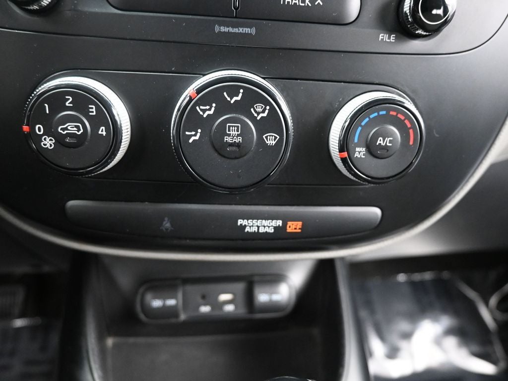 2019 Kia Soul Base