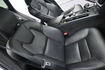 2019 Volvo XC60 T5 Momentum