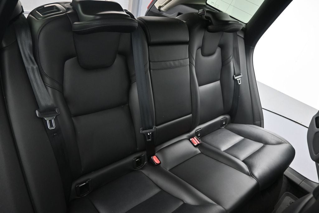 2019 Volvo XC60 T5 Momentum