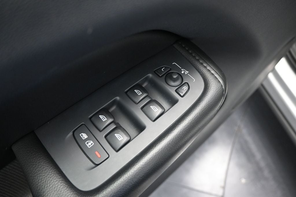 2019 Volvo XC60 T5 Momentum