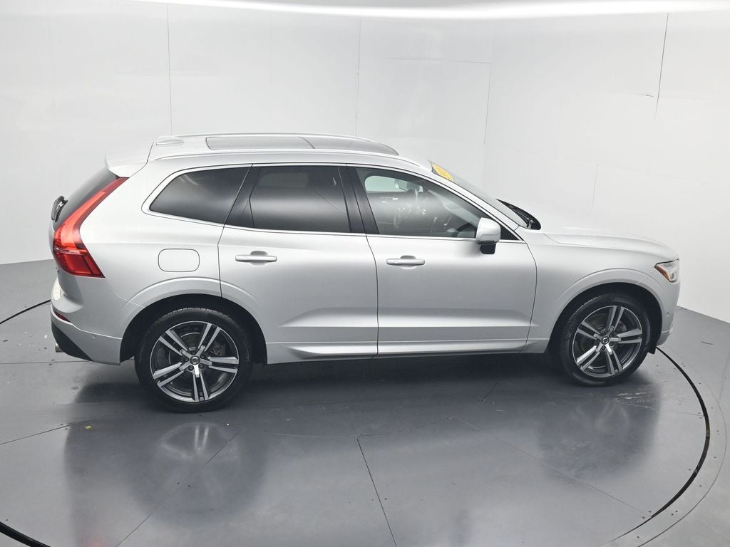 2019 Volvo XC60 T5 Momentum