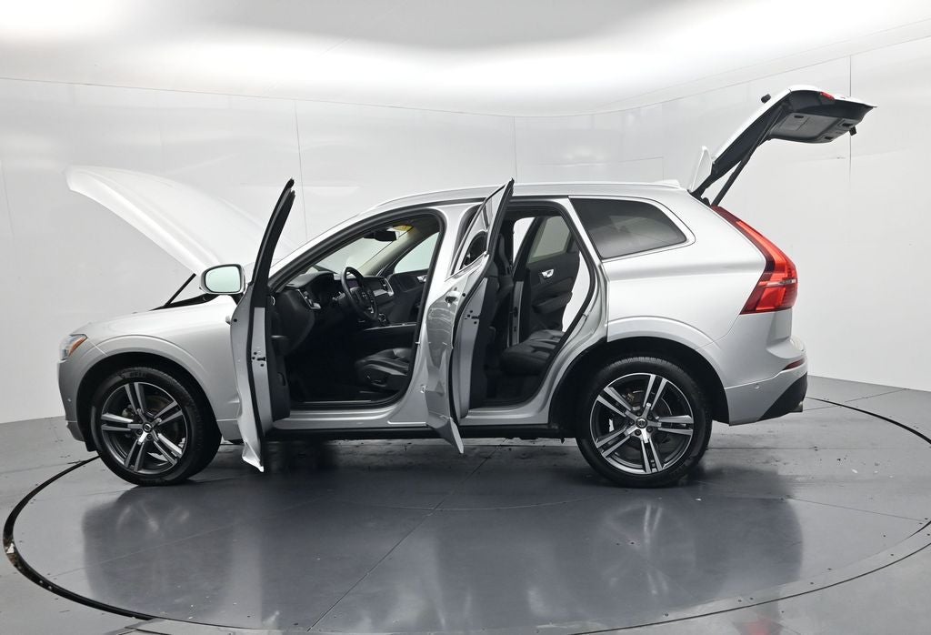 2019 Volvo XC60 T5 Momentum