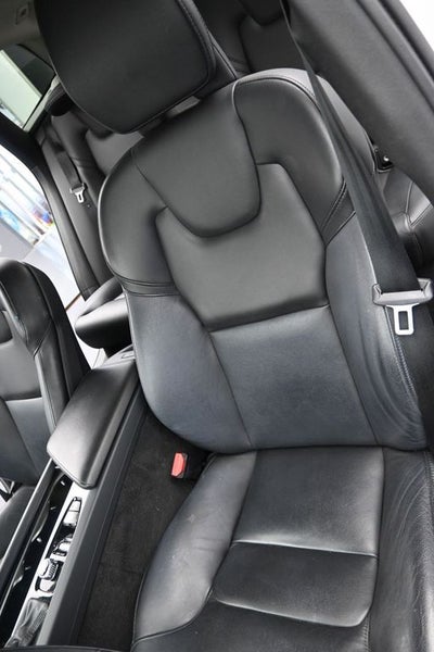 2019 Volvo XC60 T5 Momentum