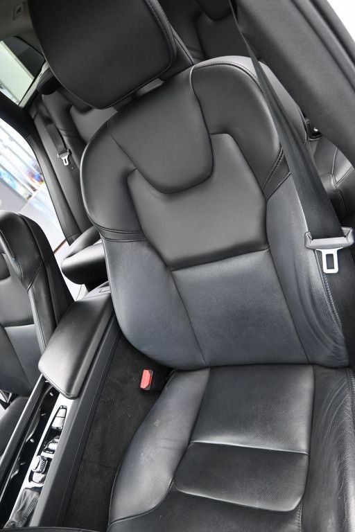 2019 Volvo XC60 T5 Momentum
