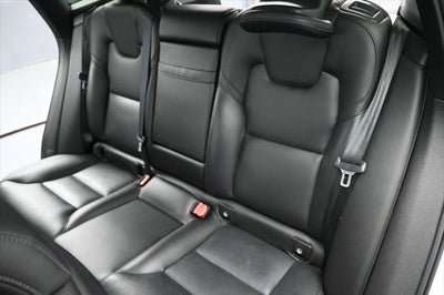 2019 Volvo XC60 T5 Momentum