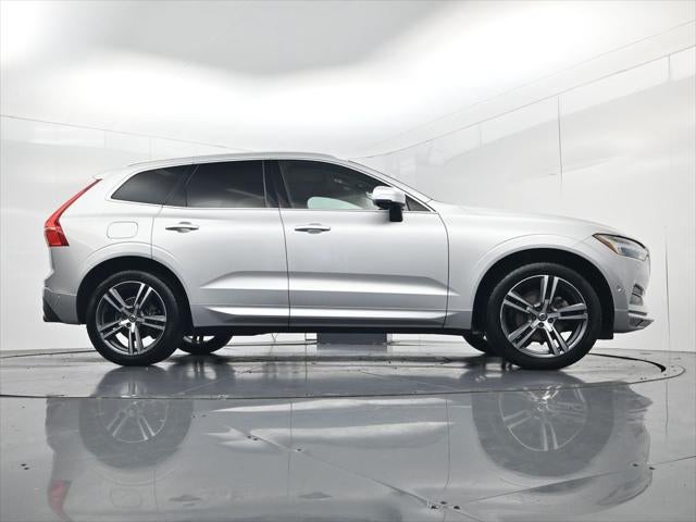 2019 Volvo XC60 T5 Momentum